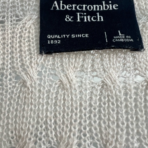 Crochet style stitch button through sweater polo - Picture 3 of 4